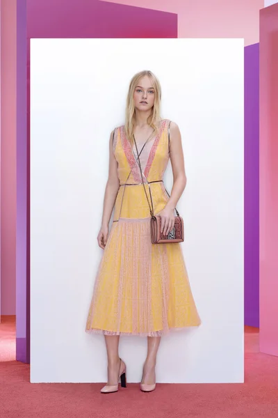 Look 8